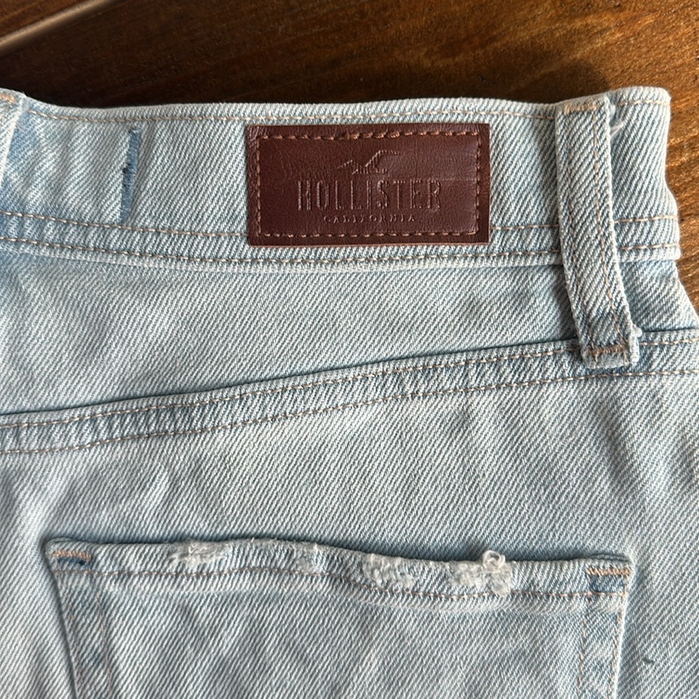 Hollister “vintage” shorts - Picture 4 of 4
